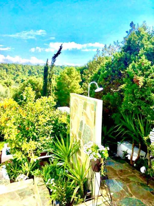Cute Tiny House Villa Rafina  Bagian luar foto