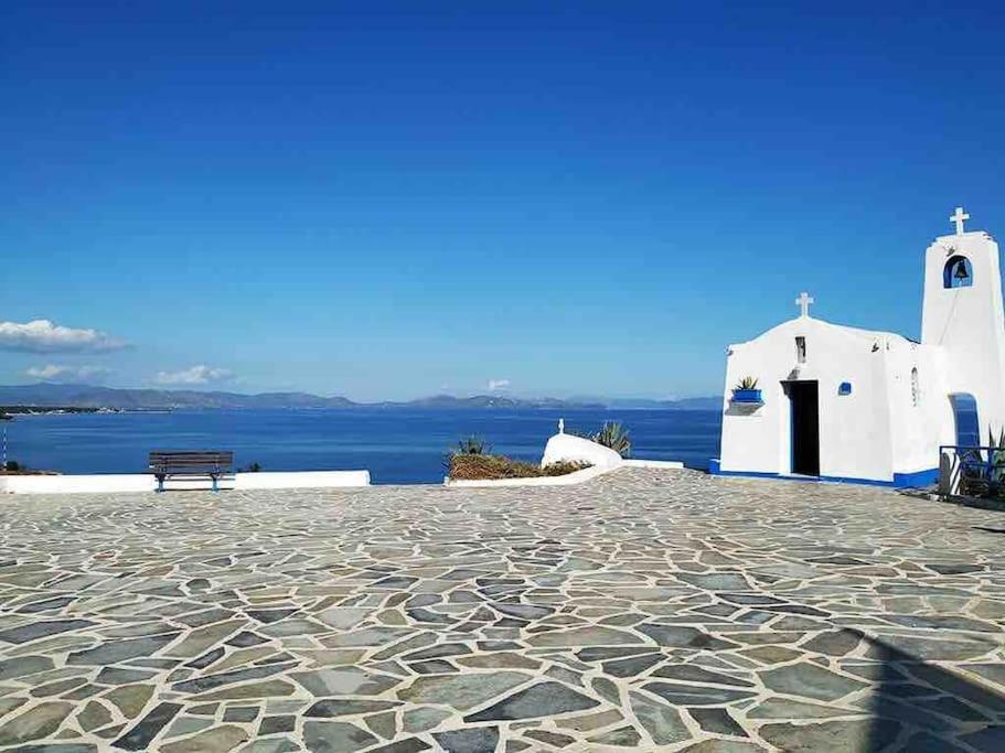 Cute Tiny House Villa Rafina  Bagian luar foto