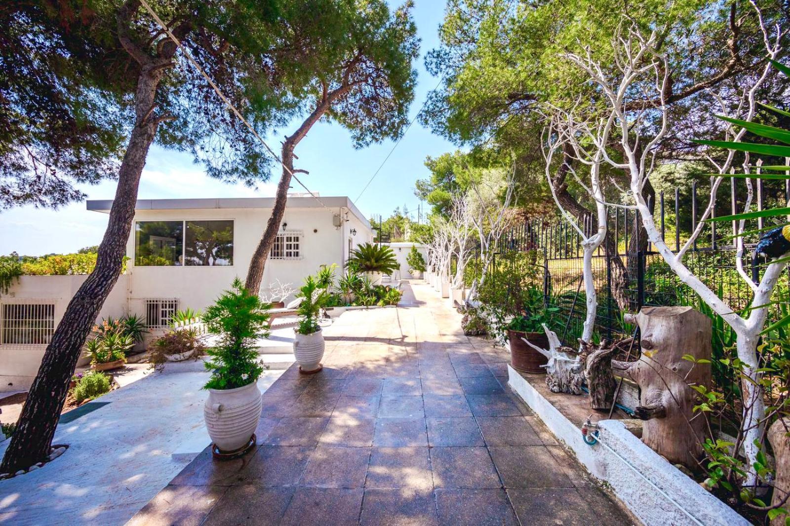 Cute Tiny House Villa Rafina  Bagian luar foto